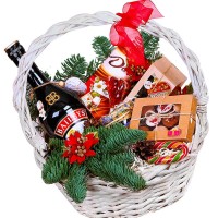 Подарочная новогодняя корзина